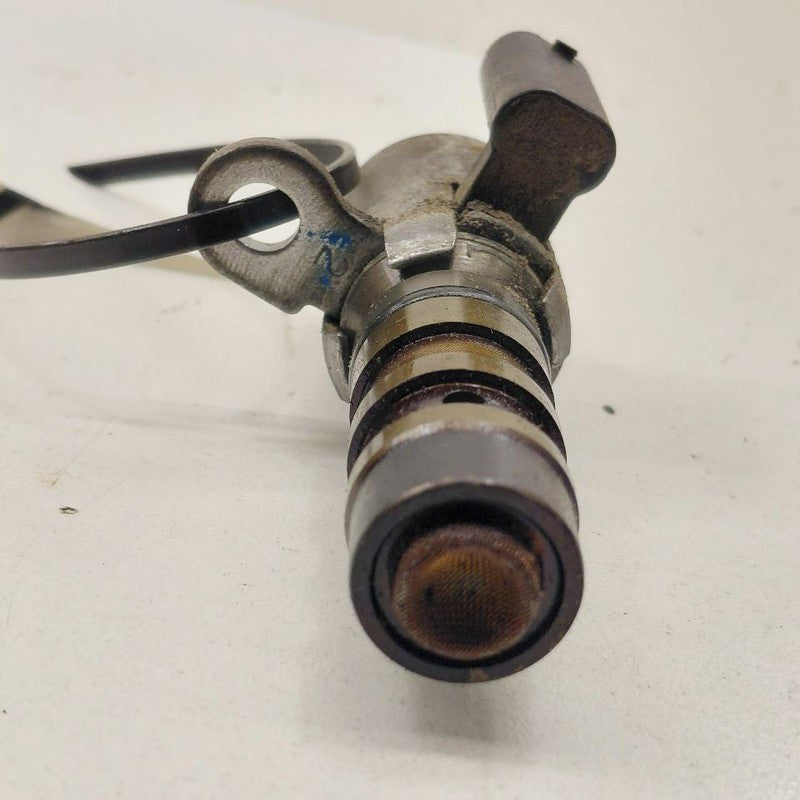 Ford Edge Variable Timing Gear Oil Control Valve Solenoid Cylinder Hea