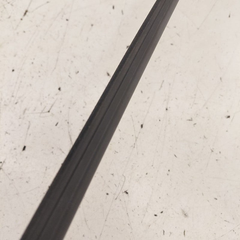 Honda HR-V Door Glass Window Weather Strip Trim Rear Right Passenger S