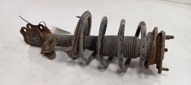 546512L200 Driver Left Strut Front Station Wgn Fits 09-12 ELANTRA