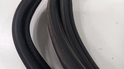 Subaru Forester Trunk Lid Hatch Door Rear Back Rubber Seal 2009 2010 2