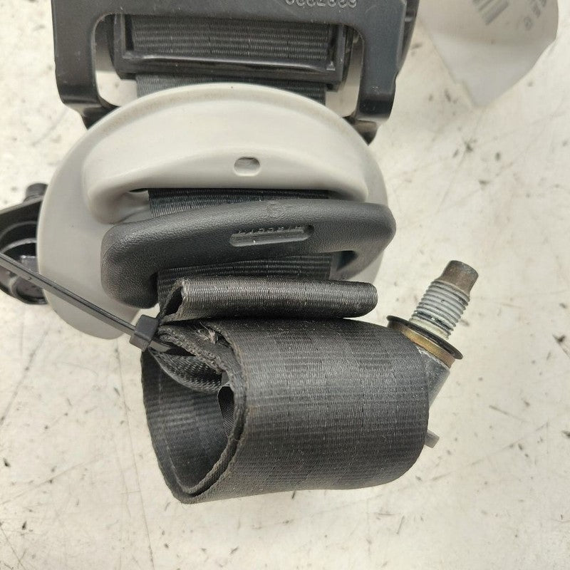 Kia Sorento Seat Belt Strap Retractor Left Driver Rear Back  2018 2017