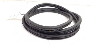 Kia Sorento On Body Door Jamb Seal Front Right Passenger 2016 2017 2018