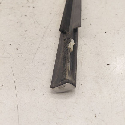 Jeep Cherokee Door Glass Window Weather Strip Trim Front Left Driver  