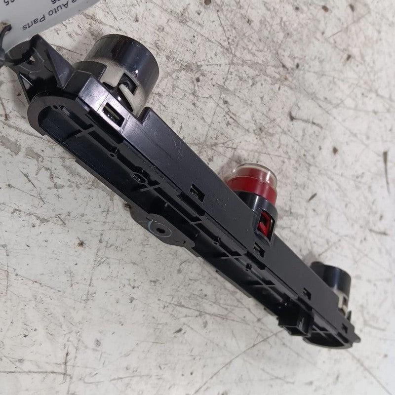 Fiat 500 Hazard Switch 4 Way Flasher Button 2017 2016 2015 2014 2013 2