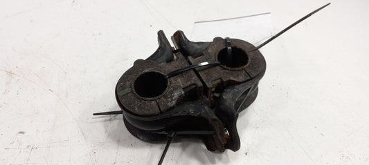 Nissan Maxima Sway Bar Bushing Mounting Bracket 2011 2012 2013 2014 OE