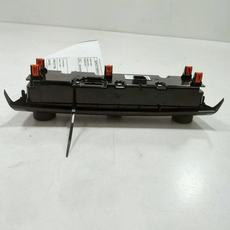 Temperature Control Switch With Dual Zone Control Fits 22-24 Jeep Comp
