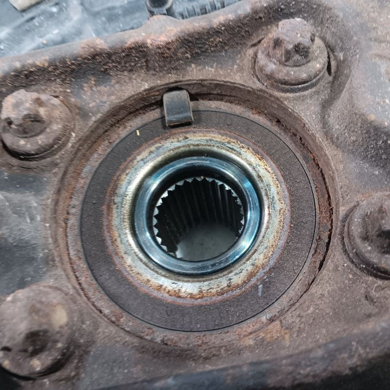 Passenger Right Rear Knuckle Stub Bearing Hub Fits 15-23 RENEGADE OEM