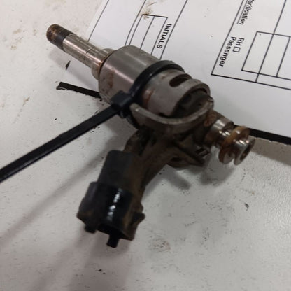Fuel Injection Injector 1.6L Fits 12-17 Hyundai Accent