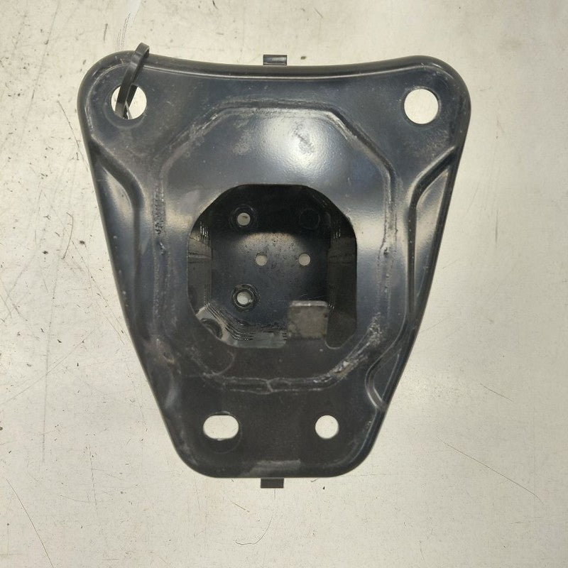Toyota Prius Bumper Mount Bracket Left Driver Side Rear  2022 2021 202