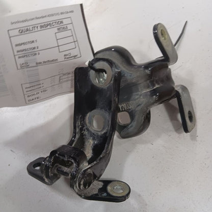 Buick Encore Door Hinge Set Right Rear Passenger  2022 2021 2020 2019 2018