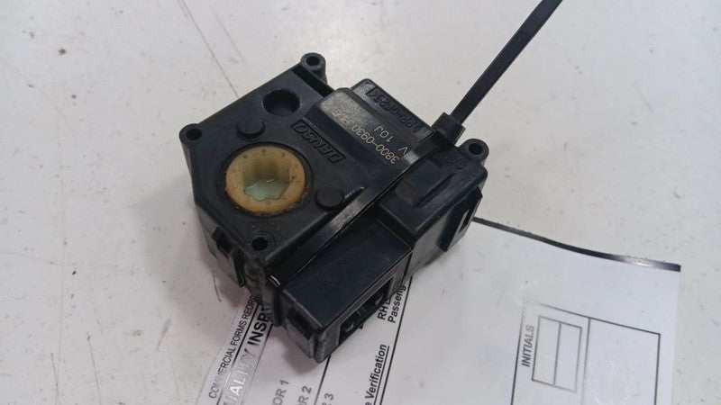 Lexus LS460 Flap Door Motor Heater AC Door Actuator  2007 2008 2009 OE