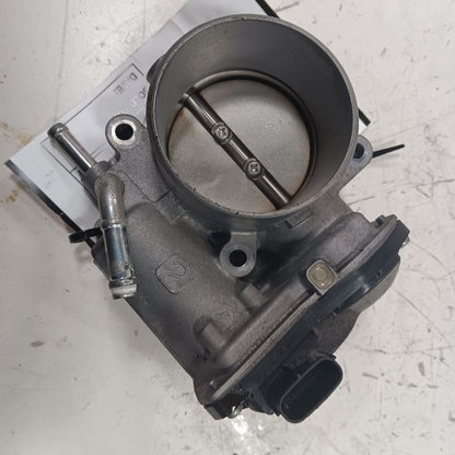 Throttle Body Valve Fits 17-23 Subaru Impreza  OEM
