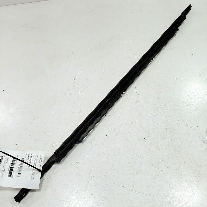 Ford Edge Door Glass Window Weather Strip Trim Front Right Passenger  