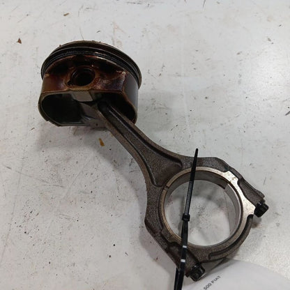 FIAT 500 2.4 Single Piston With Connecting Rod   2017 2016 OEM