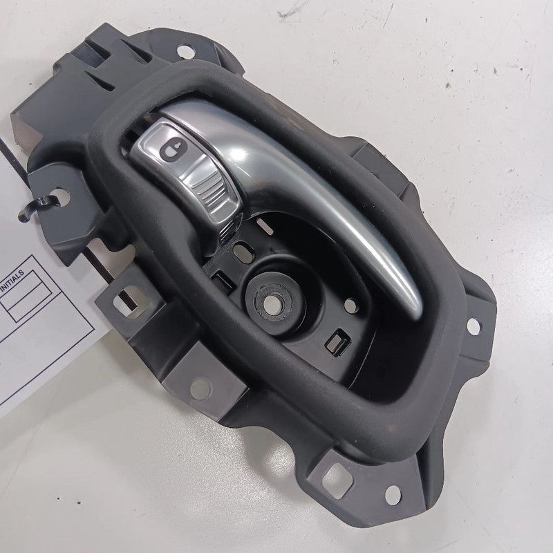 Jeep Compass Door Handle Right Passenger Rear Interior Inside 2017 201
