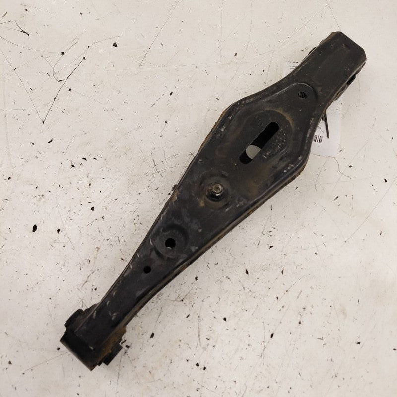 Passenger Right Lower Control Arm Rear Spring Seat 17-22 Kia Sportage