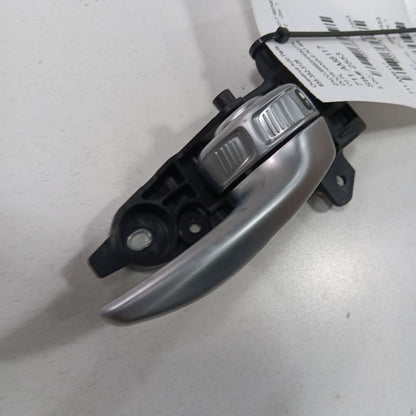 Jeep Renegade Door Handle Right Passenger Rear Interior Inside  2017 2018 2019 