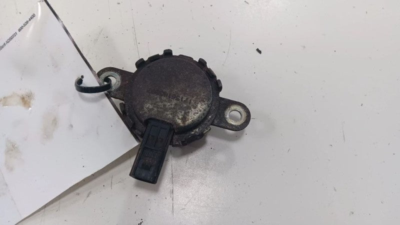 Subaru Forester Variable Timing Gear Oil Control Valve Solenoid Cylind