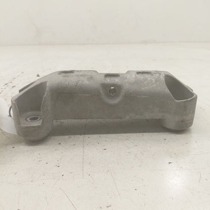 Buick Encore GX Passenger Right Engine Mount Bracket  2022 2023 2024 2