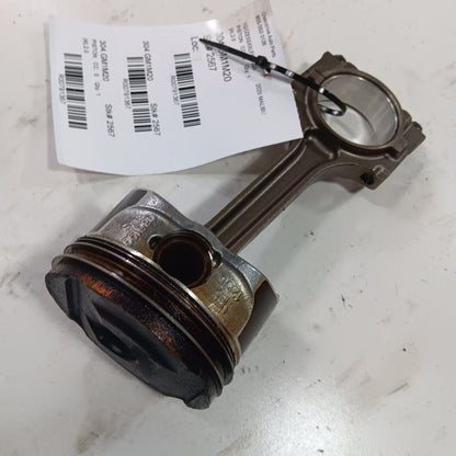 Chevy Malibu Single Piston With Connecting Rod  2019 2020 2021 2022