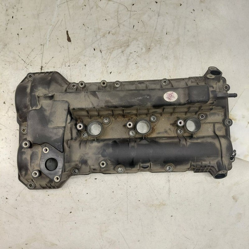 Kia Sorento Right Rear Engine Cylinder Head Valve Cover  3.3 2018 2017