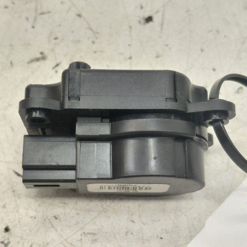 Cadillac CT6 Flap Door Motor Heater AC Door Actuator  2018 2017 2016