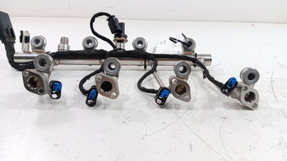 Buick Encore Fuel Rail Injection Injector Mount Bar 2016 2017 2018 2019