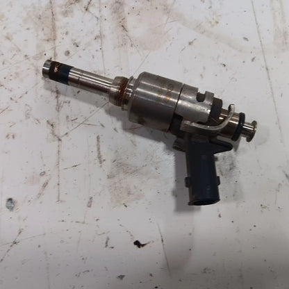 Fuel Injection Injector 1.6L VIN 2 8th Digit Fits 17-19 Kia Soul OEM