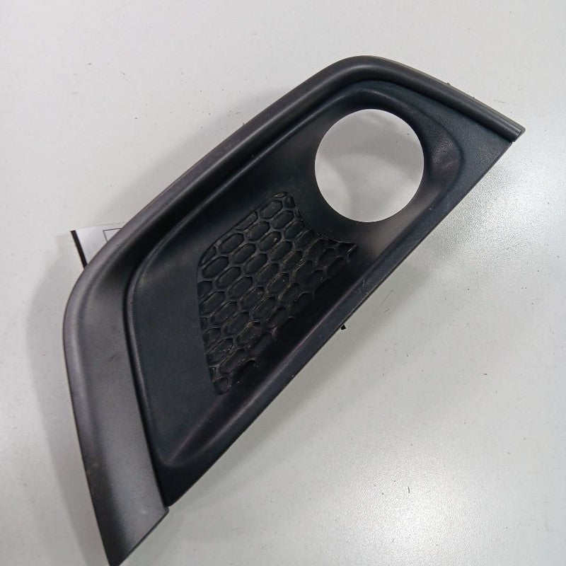 Jeep Compass Front Bumper Fog Light Insert Trim Bezel Right Passenger 
