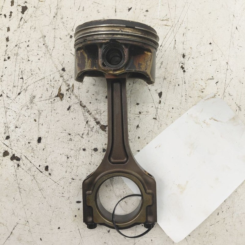 Hyundai Santa Fe Single Piston With Connecting Rod   2.0 2019 2020