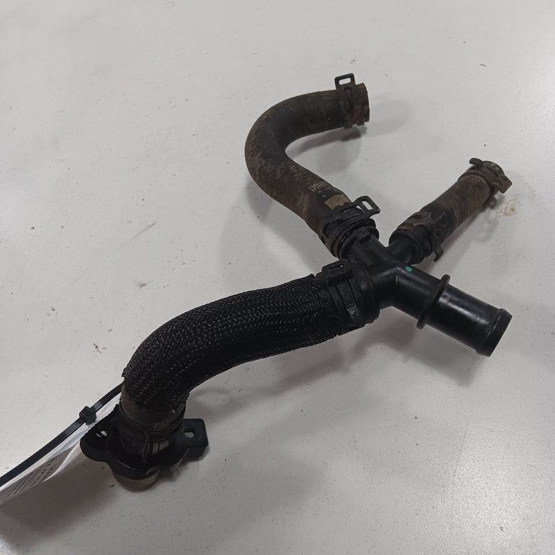 Chevy Trailblazer Coolant Line Crossover Pipe  1.3 2021 2022 2023 OEM