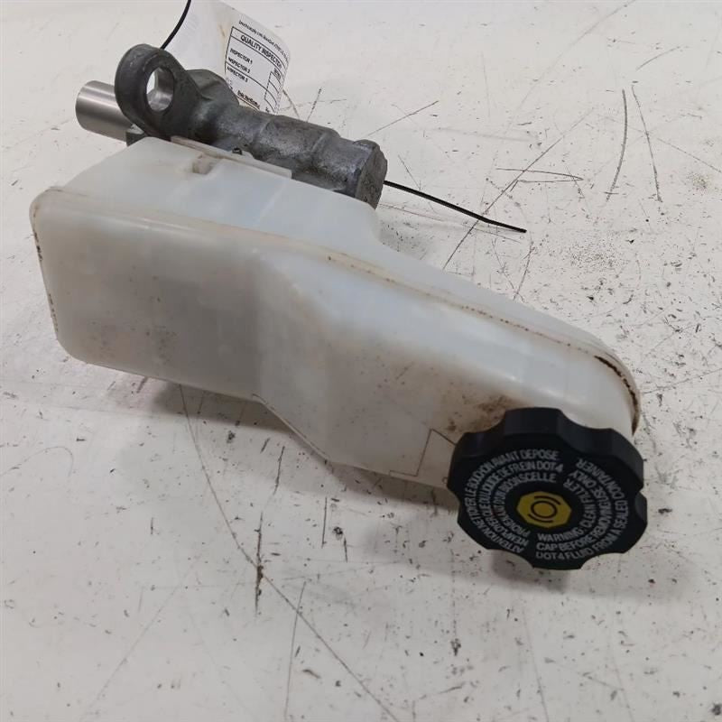 Brake Master Cylinder Fits 16-20 Chevy Malibu