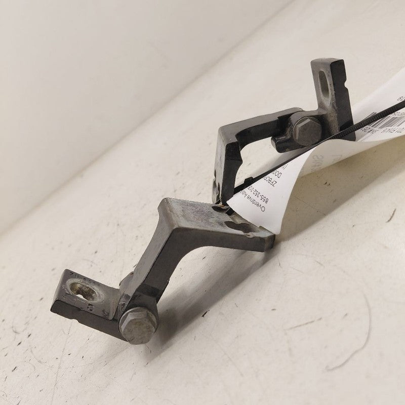 2018 Fiat 500 X Model Door Hinge Set Left Front Driver