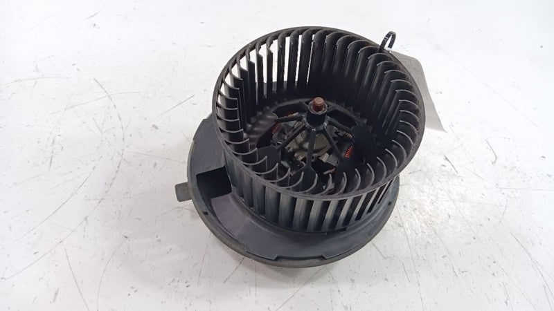 1K1819015F GOLF      2011 Blower Motor