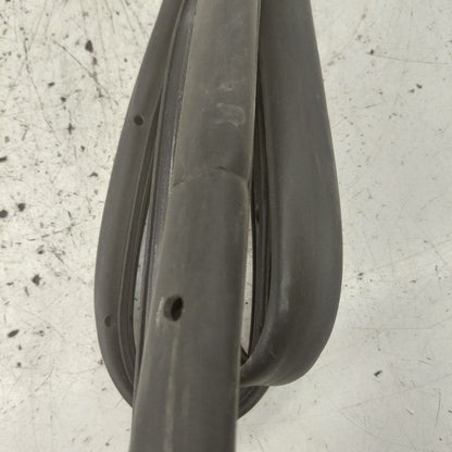 Ford Edge On Door Seal Rubber Right Passenger Front  2018 2017 2016 20