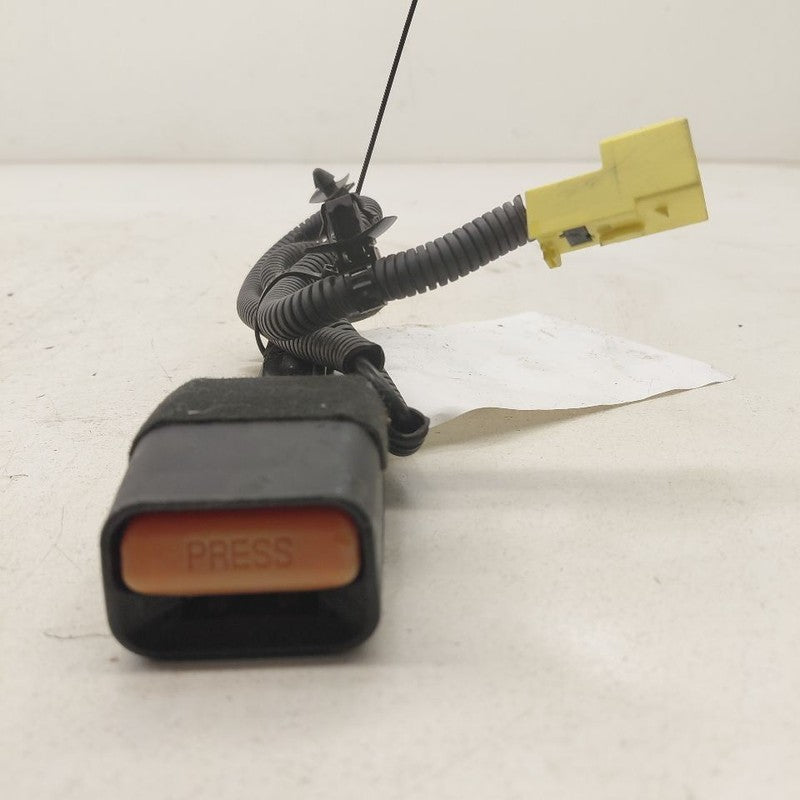 Passenger Right Front Seat Belt Buckle Latch Fits 12-17 Hyundai Velost