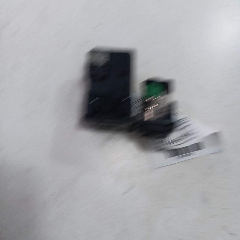 Jeep Cherokee USB Plug In Hub Port  2015 2016 2017