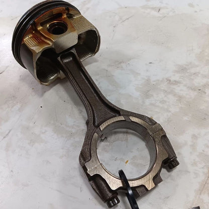 INFINITI Q50 3.7 Single Piston With Connecting Rod   2014 2015 2016 2017 2018