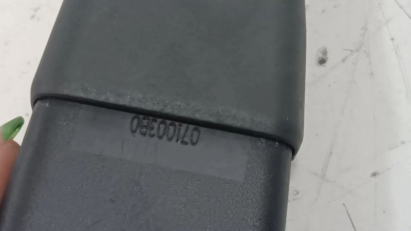 Lexus LS460 Seat Belt Buckle Latch Left Rear Back  2007 2008 2009