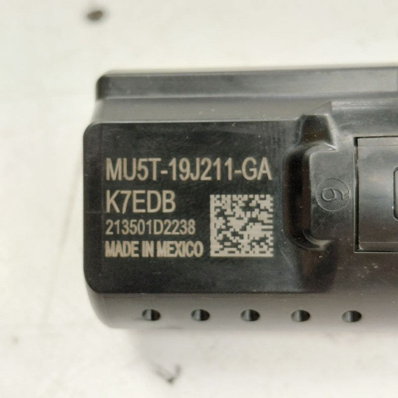 Ford Escape USB Plug In Hub Port  2022 2023 2024