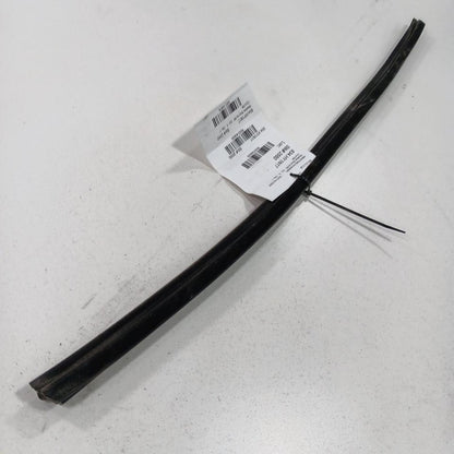 Hyundai Accent Right Front Weather Strip Interior  2017 2016 2015 2014