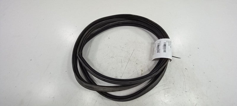 Subaru Forester Trunk Lid Hatch Door Rear Back Rubber Seal 2009 2010 2