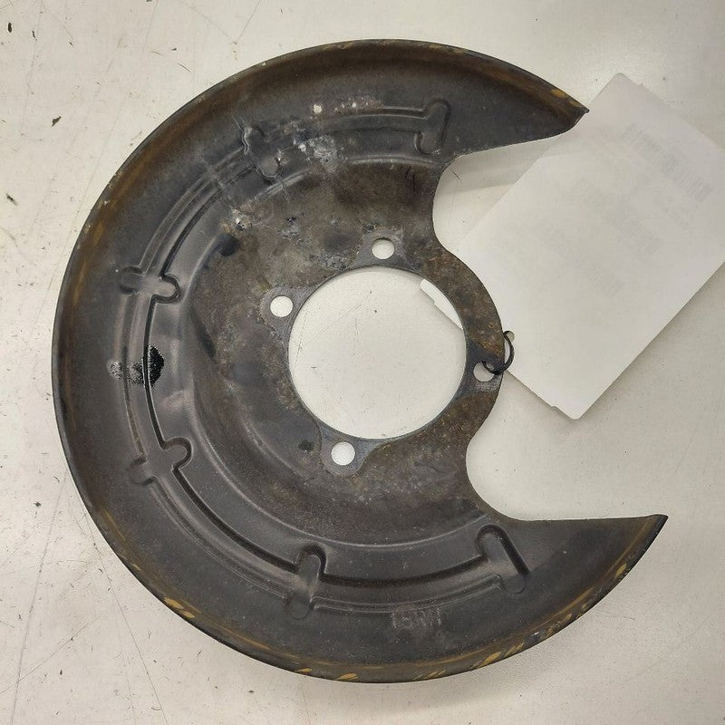 Chevy Volt Passenger Right Rear Dust Shield 2016 2017 2018 2019