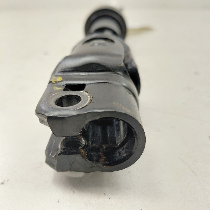 Cadillac XTS Lower Steering Column Shaft Knuckle U Joint      2016 201
