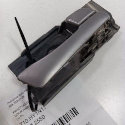 Hyundai Accent Door Handle Right Passenger Front Interior Inside  2017