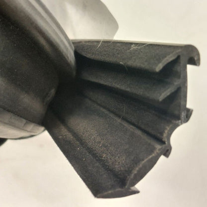 Alfa Romeo Stelvio Door Glass Window Seal Rubber Right Passenger Rear 