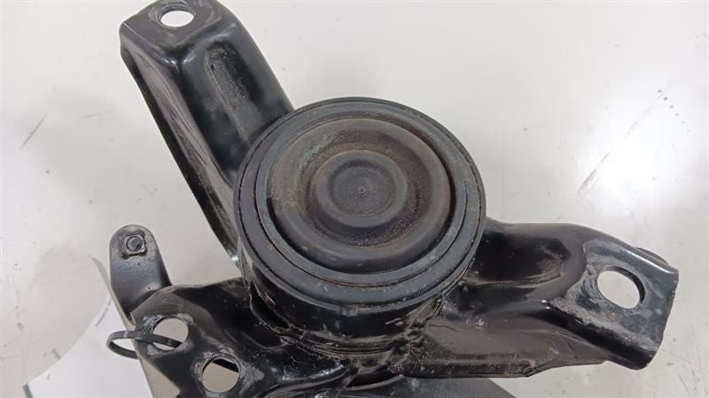 Hyundai Sonata Engine Motor Mount Right Passenger 2018 2019 OEM