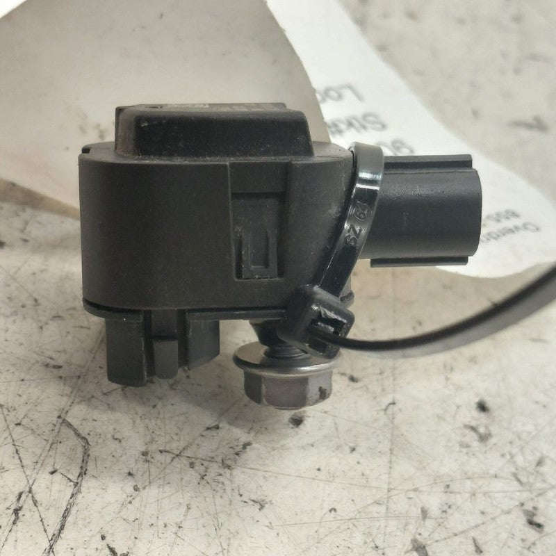 Cadillac CT6 Contact Sensor  2018 2017 2016