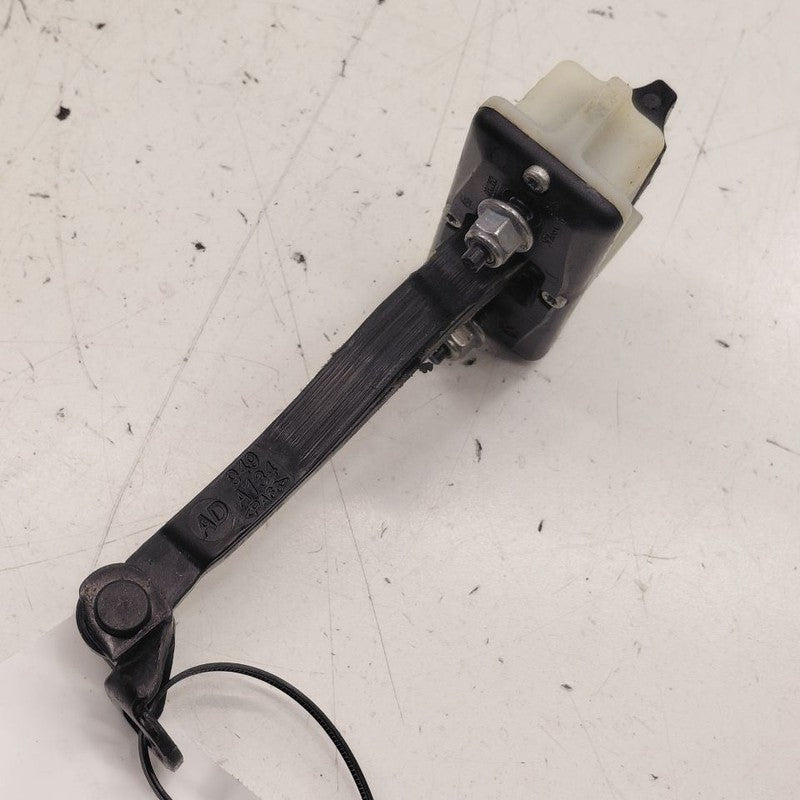 Alfa Romeo Stelvio Door Check Right Passenger Front Hinge Stopper 2018