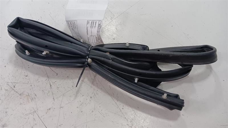 Mazda CX-3 On Door Seal Rubber Right Passenger Rear Back  2019 2020 20